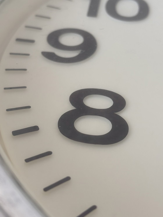 Image 1 of Grote vintage wall clock-retro klok merk Tempic
