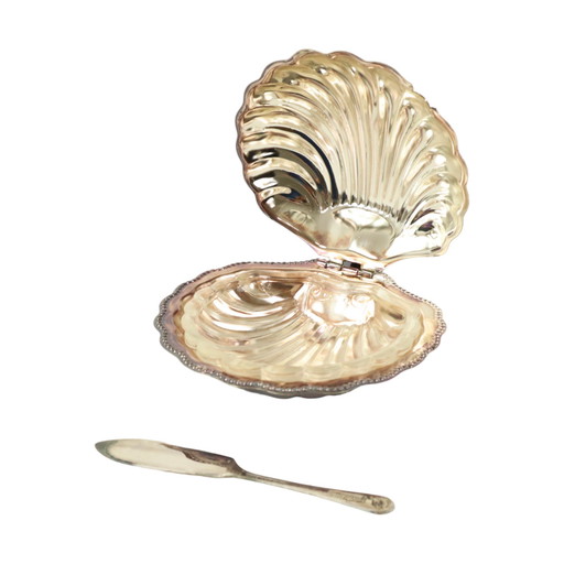 Scallop Shell Butter dish Queen Anne
