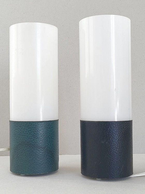 Image 1 of Pair of vintage 1960s table lamps in Plexiglas & vinyl, SECI France edition
