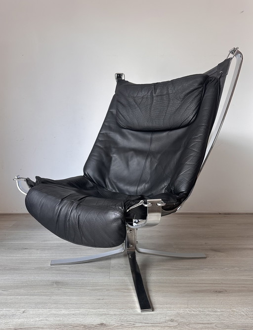 Fauteuil lounge Falcon au design vintage