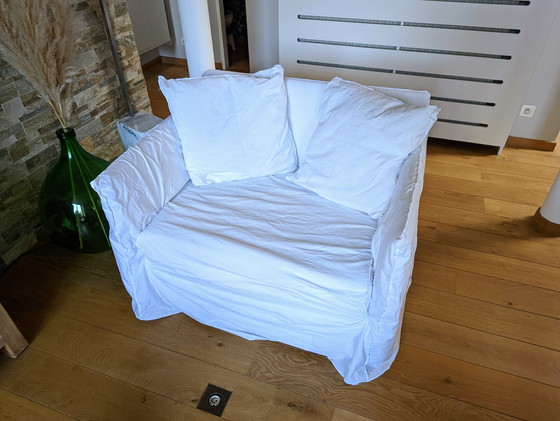 Image 1 of Gervanosi Loveseat