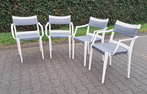 4 sillas Play With Dedon de Philippe Starck y Eugeni Quitllet