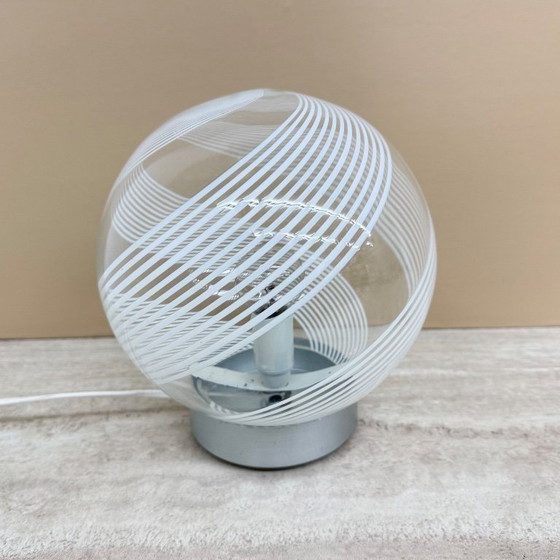 Image 1 of Lámpara de mesa de cristal con diseño en espiral de mediados de siglo, década de 1970, Italia