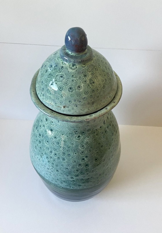 Image 1 of Ungewöhnliche Vase/Topf/Urne, glasierte Terrakotta, rot, signiert „DP“, Art France