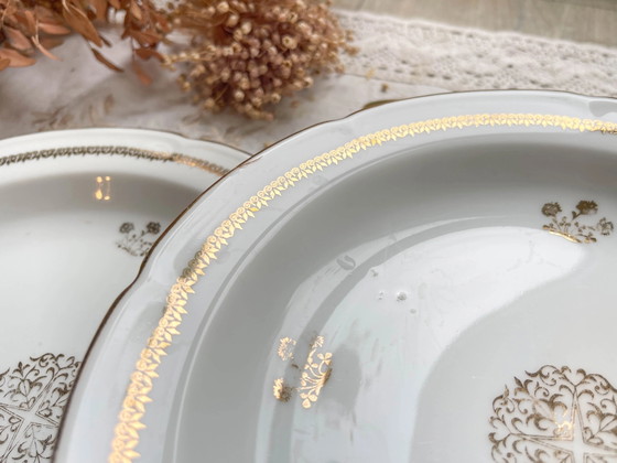 6 Vintage French Porcelain Deep Plates with Gilded Rosette Pattern – Crockery (photo 5 of 7)