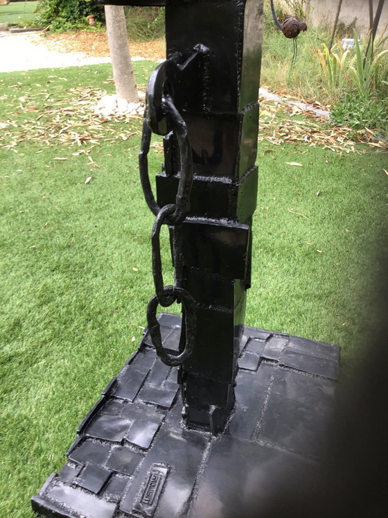 Sculpture moderniste cubiste vintage de l'artiste Michel Froment – Plastic, Metal (photo 10 of 10)