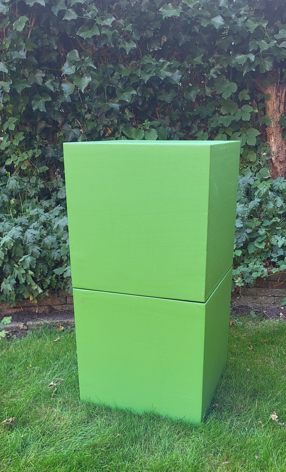 Image 1 of Puf cúbico o mesas auxiliares