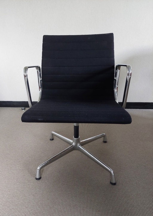 3 sedie originali Vitra sedie in alluminio EA108