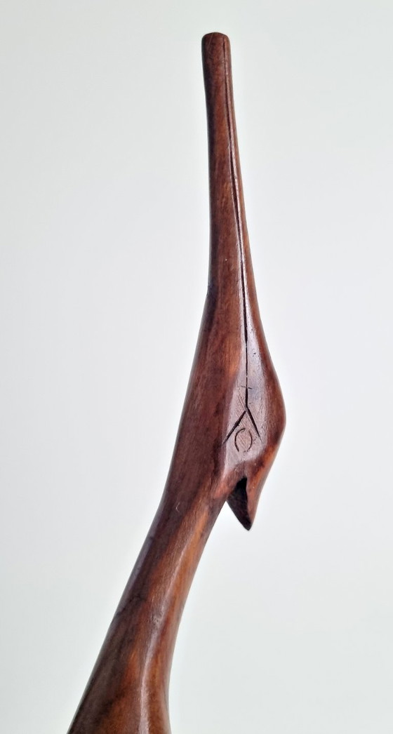 Image 1 of Scultura vintage di airone in teak, metà del XX secolo, 45 cm