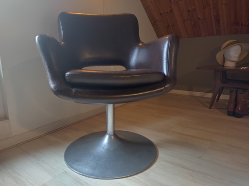 Sedile girevole vintage skai