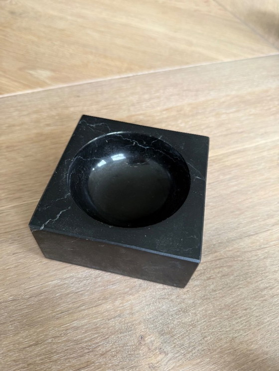 Image 1 of Vassoio in marmo nero