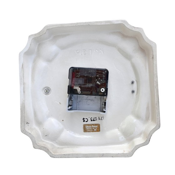 Image 1 of Horloge murale de cuisine Europe, Allemagne, 1970. Cadre rétro vintage en céramique