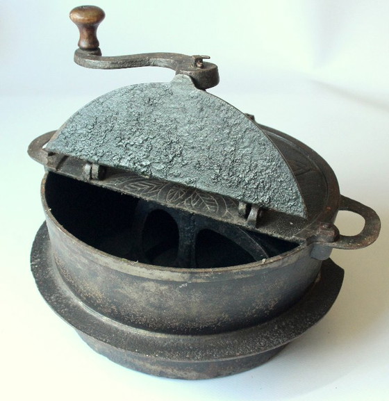Image 1 of Cast iron coffee roaster - 1920s - antique