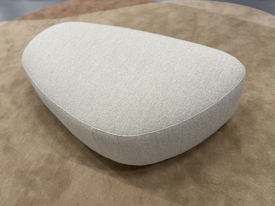 Image 1 of Eyye Kivi Rock Voetenbank Bosa Powder 117x66xH35