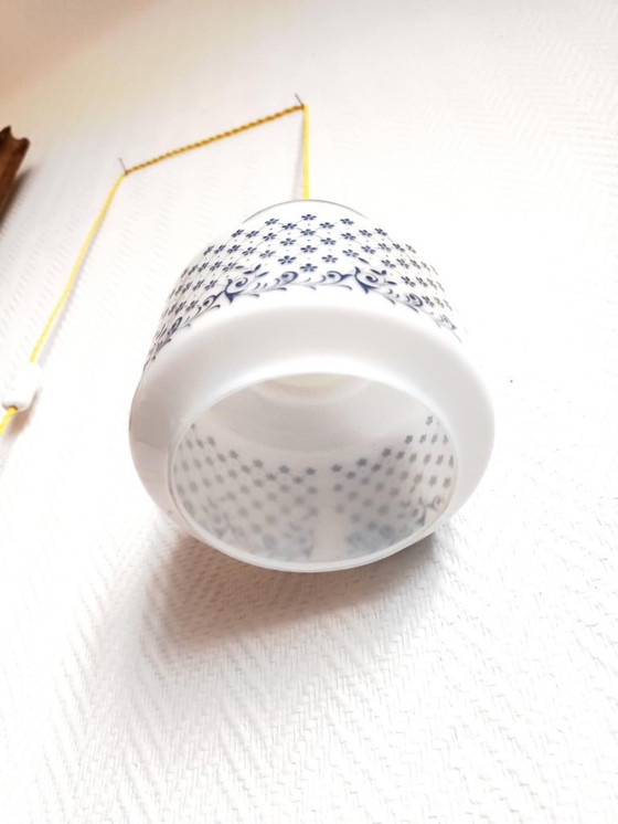 Image 1 of Vintage flower portable lamp