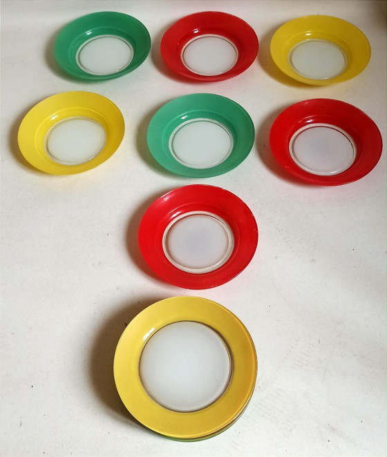 Image 1 of Juego de 14 platos llanos y hondos Duralex de la década de 1970