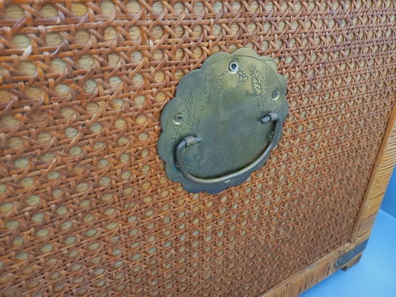 Image 1 of Baule vintage in legno, rattan, paglia e ottone