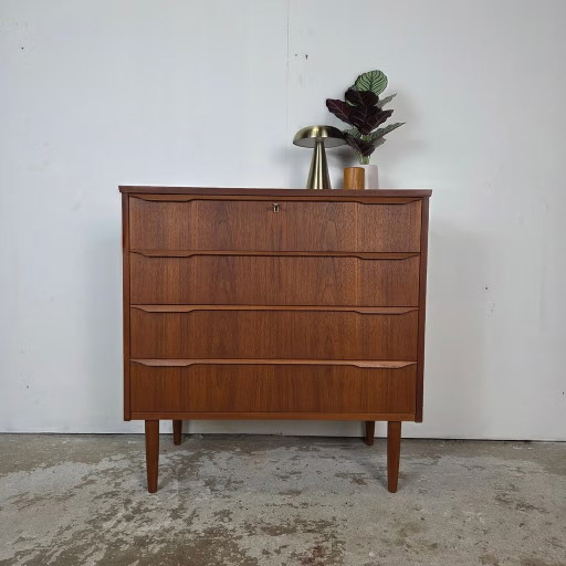 Vintage Teak Dänische Kommode 1960er, Skandinavisch 4 Schubladen