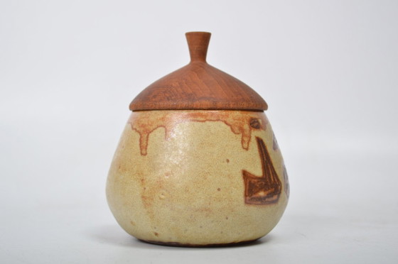 Image 1 of Pot à confiture Hannie Mein avec couvercle en teck / Céramique d'atelier néerlandaise / Vintage, années 1970-1980