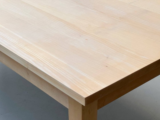 Image 1 of Elegant maple dining table, early 2000s