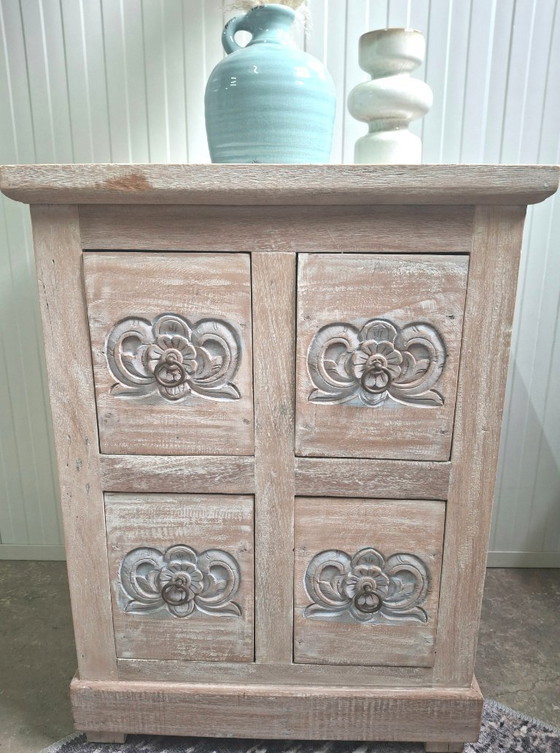 Image 1 of Credenza con 4 cassetti realizzata in legno massello di teak riciclato