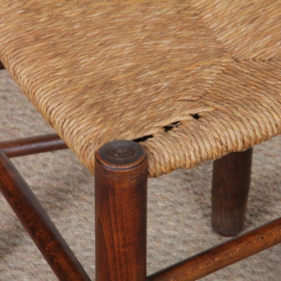 Image 1 of Conjunto de 6 sillas con asiento de paja, obra francesa, 1940