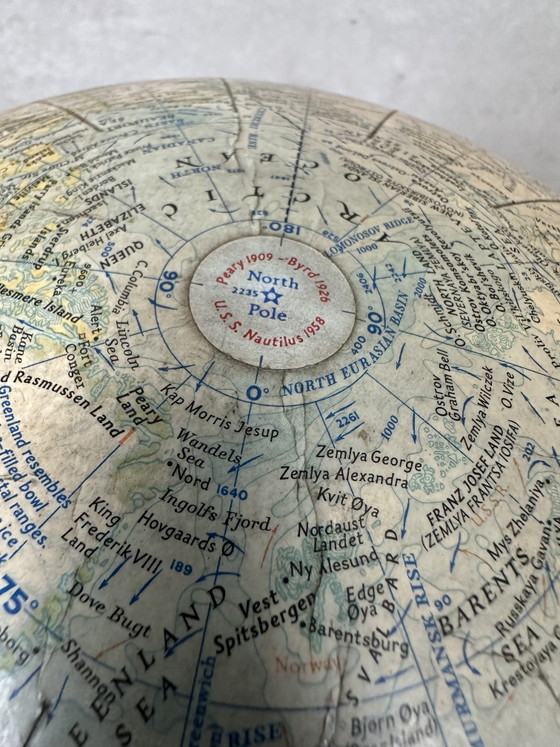 Image 1 of Vintage globe - 1961