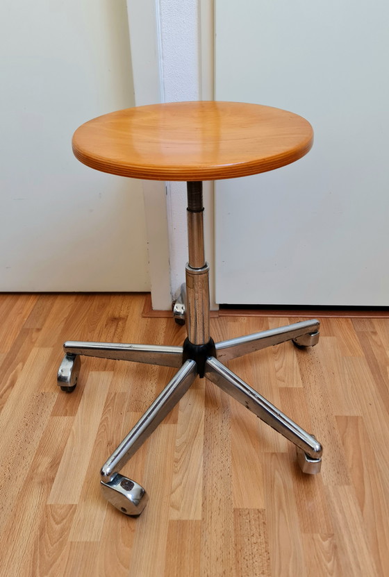 Image 1 of Industriële Kruk Werkkruk Architecten Kruk Vintage