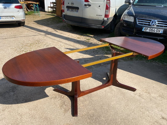 Image 1 of Baumann round oval extendable Scandinavian table in rosewood with 2 extensions, length 166 to 256cm, an60