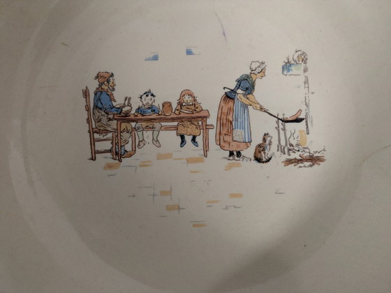 Image 1 of Sarreguemines earthenware dinner plate, Richard Children pattern