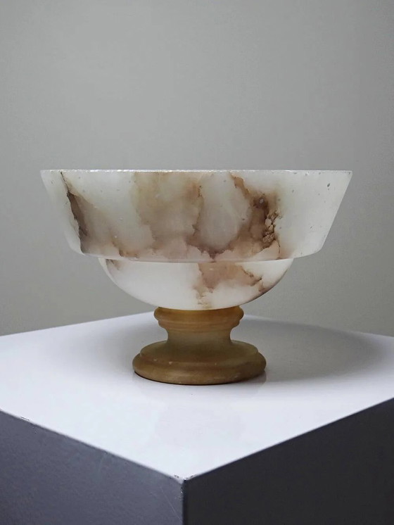 Vintage Italian Alabaster Bowl on Stand, White and Beige, 1960s., Stone (photo 6 of 11)
