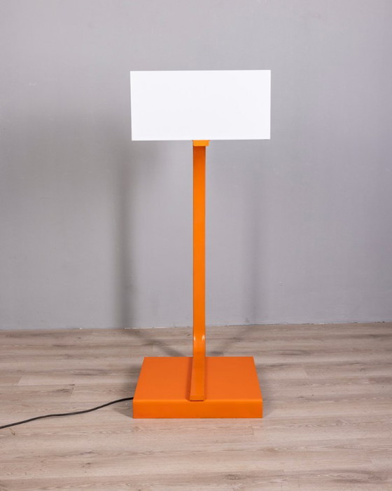 Vintage Space Age Italian Orange Metal and Acrylic Glass Floor Lamp, 1970s – Floor lights (photo 3 of 14)