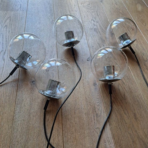 Image 1 of Raak B-1120 compositie met 5 teardrop bollen