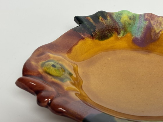 Image 1 of Plato de cerámica esmaltada en forma de pez, diseño de mediados de siglo, de Rosselló Vallauris. Francia, década de 1960.