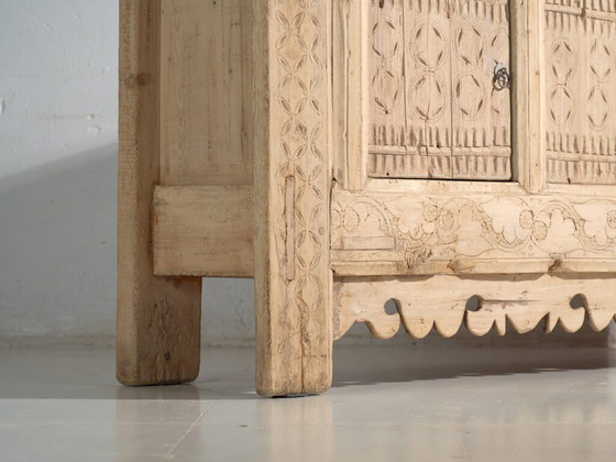 Credenza antica intagliata in legno di abete – Cina, c. 1920 – Credenze, Iron (photo 15 of 40)