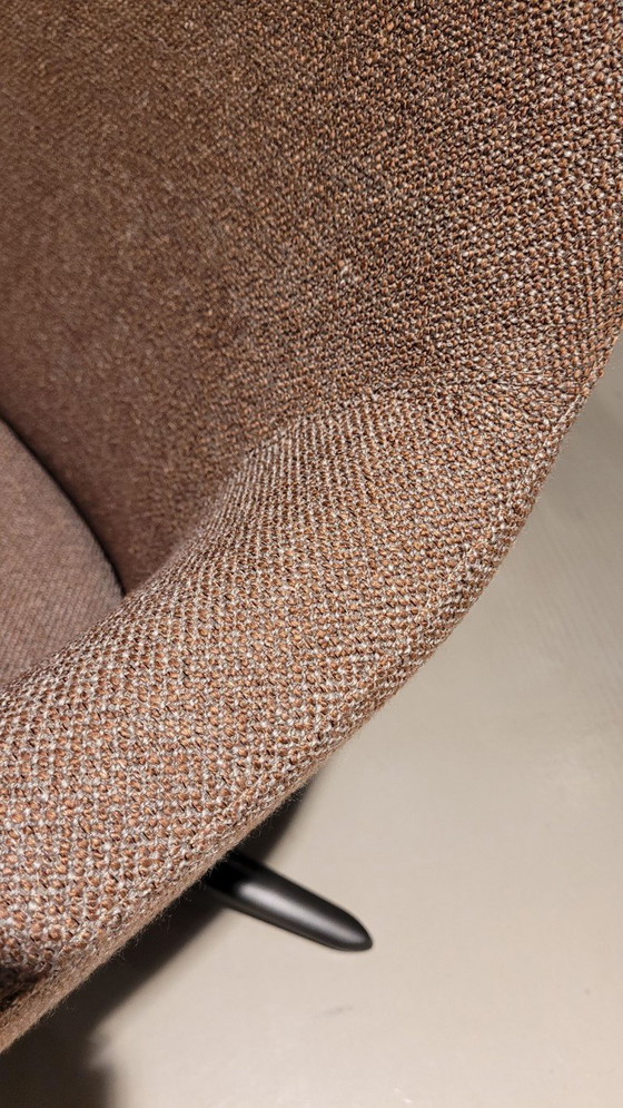 Image 1 of Pode Spot Two fauteuil met poef