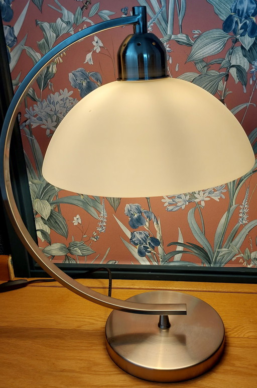 Tischlampe im Vintage-Design