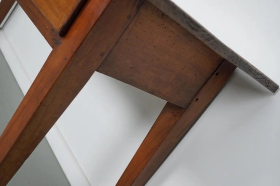 Image 1 of Antiker französischer Beistelltisch im Landhausstil aus Obstbaumholz, 19. Jahrhundert