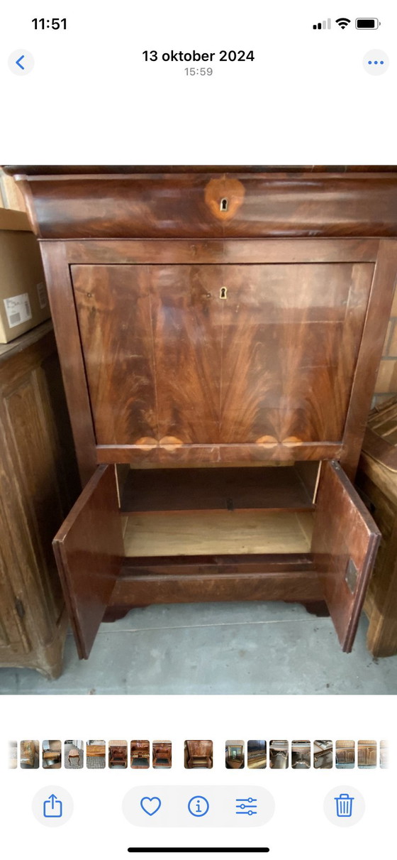 Image 1 of Schöner Sekretär