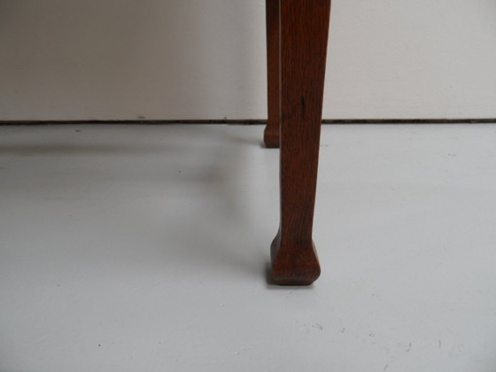 Image 1 of Antiker Beistelltisch aus Eiche
