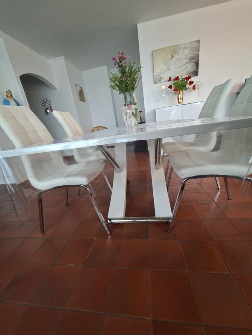 Dining table with chairs