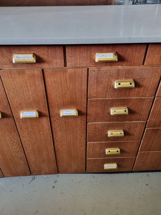 Vintage Apothecary Cabinet 60s Midcentury – Sideboard, Marble, Wood (photo 4 of 25)