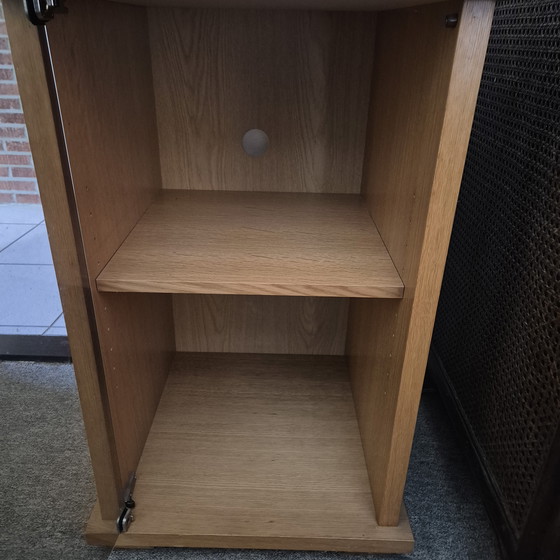 Image 1 of Mueble HiFi con puerta de cristal y pasacables trasero 77x48x45 cm