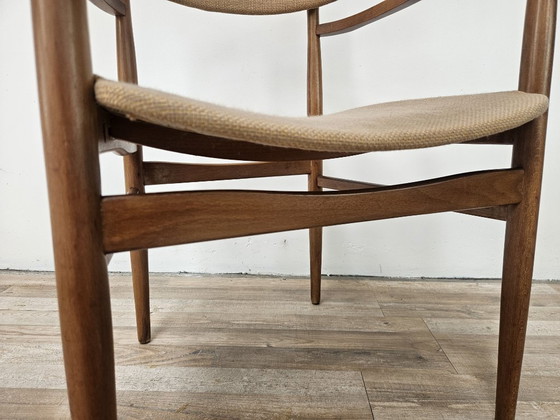 Image 1 of Zweedse fauteuil van hout met bruine stof