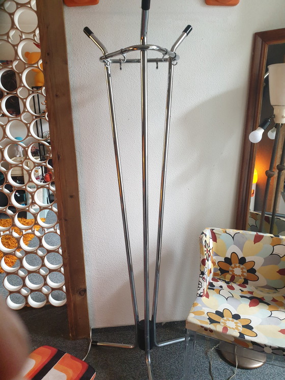 Image 1 of Appendiabiti Bauhaus anni '50/'60