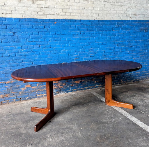 Vintage Eettafel Ovaal Teak Uitschuifbaar