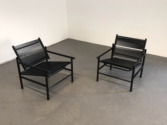 Twee Fly Line loungestoelen, G. Belotti voor CMP Padova – Stoelen / fauteuils, Metal, Plastic (photo 2 of 11)