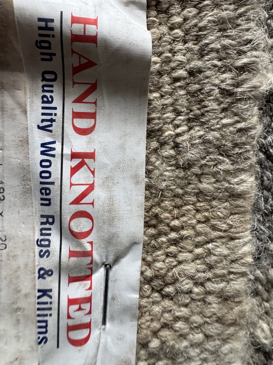 Image 1 of Kilim annodato a mano, tonalità della terra berbere, senza tempo