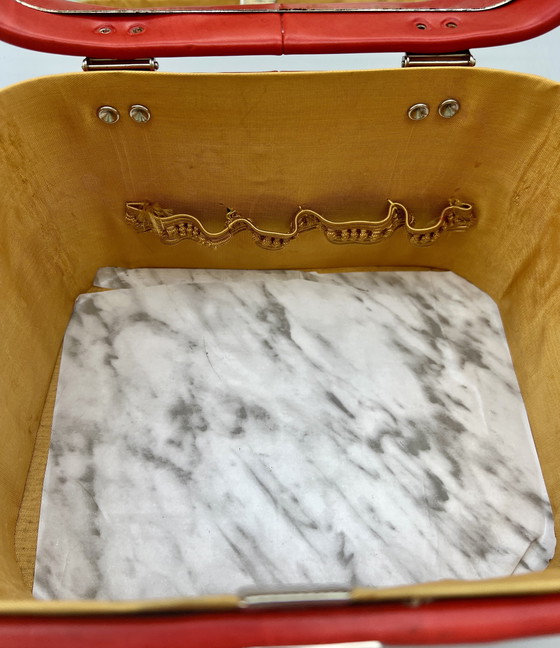 Image 1 of Borsa cosmetica rossa vintage / beauty case – anni '60 / '70
