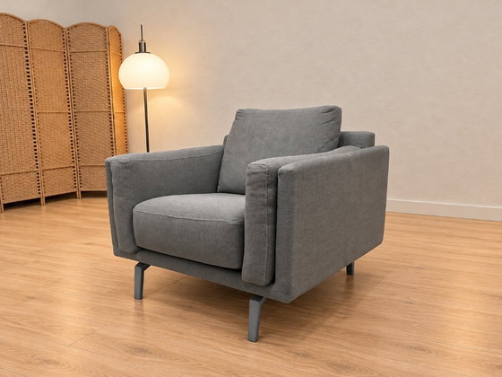 As good as new Leolux Bellice Armchair + WARRANTY, Other, Metal, Grey, Modern (photo 4 of 7)
